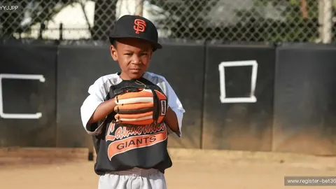 “身价1.2亿新星菲利克斯表现下滑：6战仅进1球，两年间更迭四队，估值降至3000万”